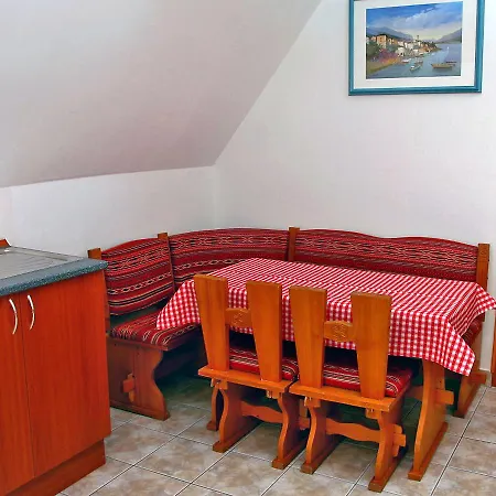 Bellavista 3 Apartman *